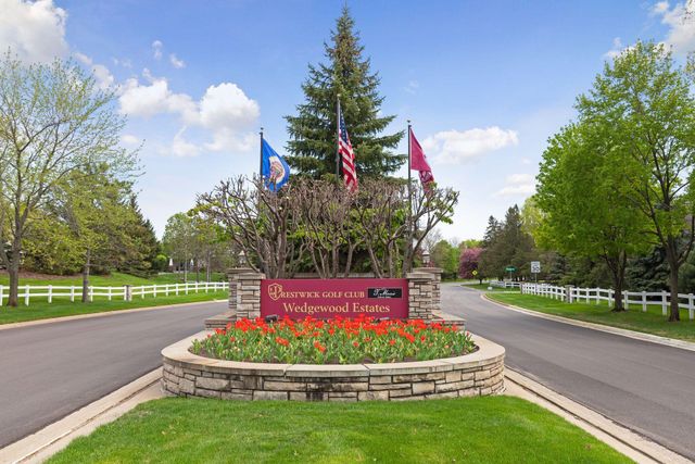 3595 Rae Lane, Woodbury, MN 55125