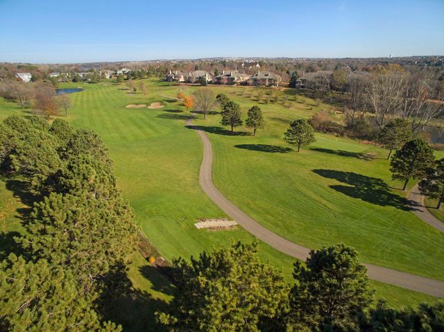 3595 Rae Lane, Woodbury, MN 55125