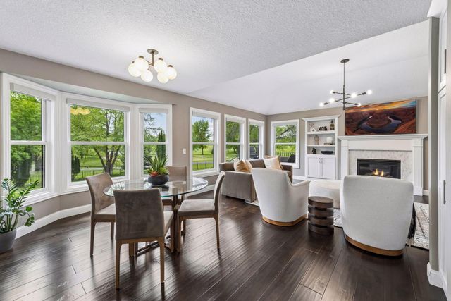 3595 Rae Lane, Woodbury, MN 55125