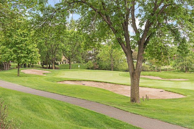 3595 Rae Lane, Woodbury, MN 55125
