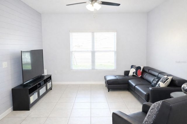 1058 WANDERER DRIVE, Deltona, FL 32738