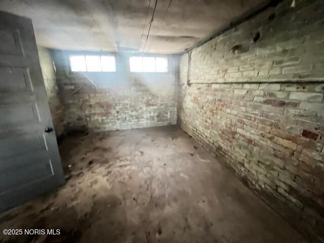 427 W Delaware Avenue, Toledo, OH 43610