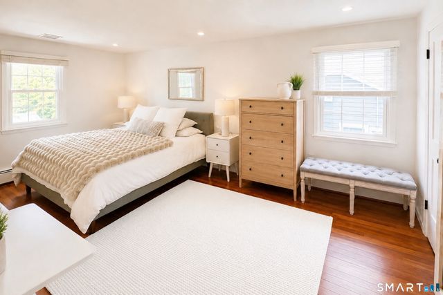 82 Three Lakes Drive, Stamford, CT 06902