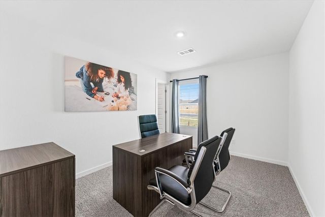 561 Riggs Street, Prairie Grove, AR 72753