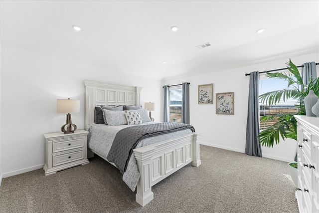 561 Riggs Street, Prairie Grove, AR 72753