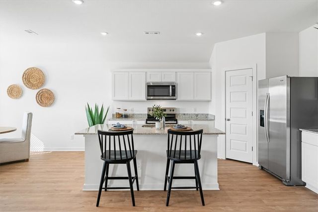 561 Riggs Street, Prairie Grove, AR 72753