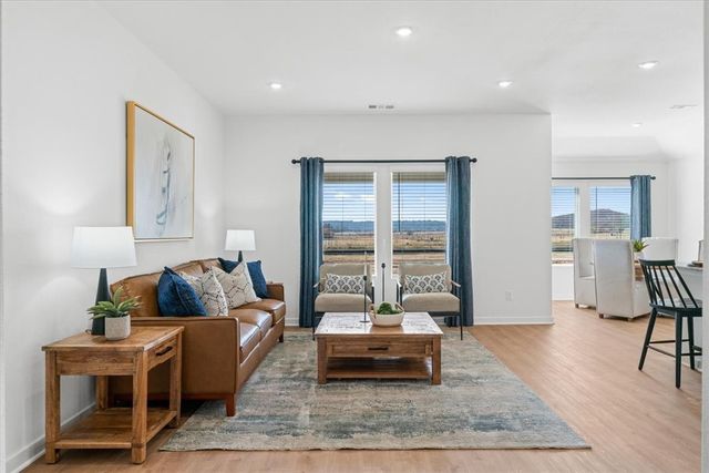 561 Riggs Street, Prairie Grove, AR 72753