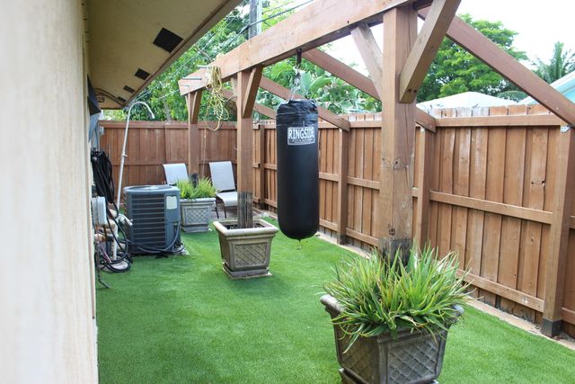 703 S A Street S, Lake Worth Beach, FL 33460