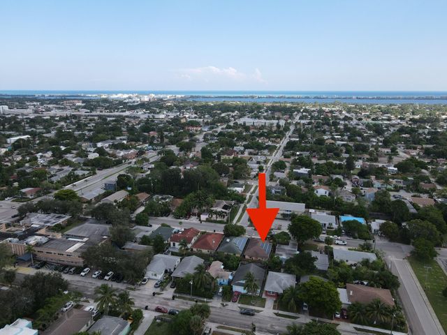 703 S A Street S, Lake Worth Beach, FL 33460