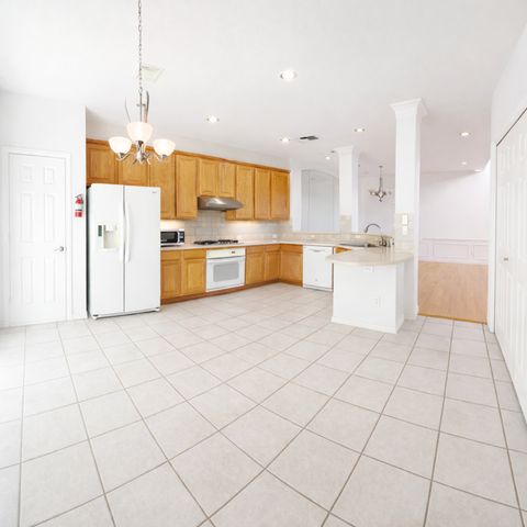 8108 locust Street, Irving, TX 75063