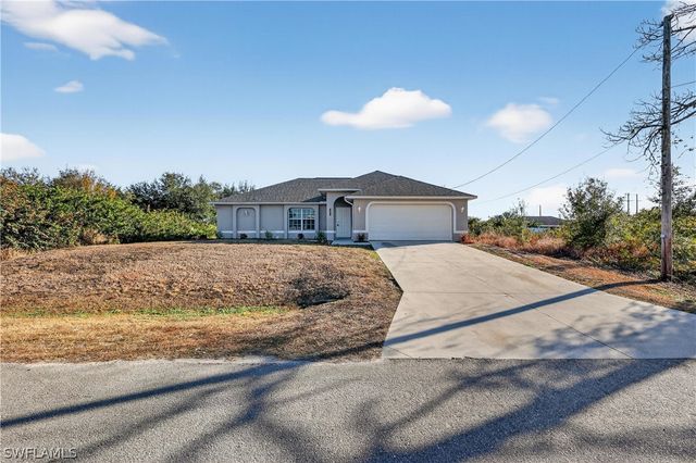 4307 12th ST SW, Lehigh Acres, FL 33976