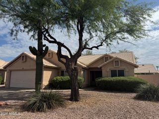 7118 E MESETO Avenue, Mesa, AZ 85209