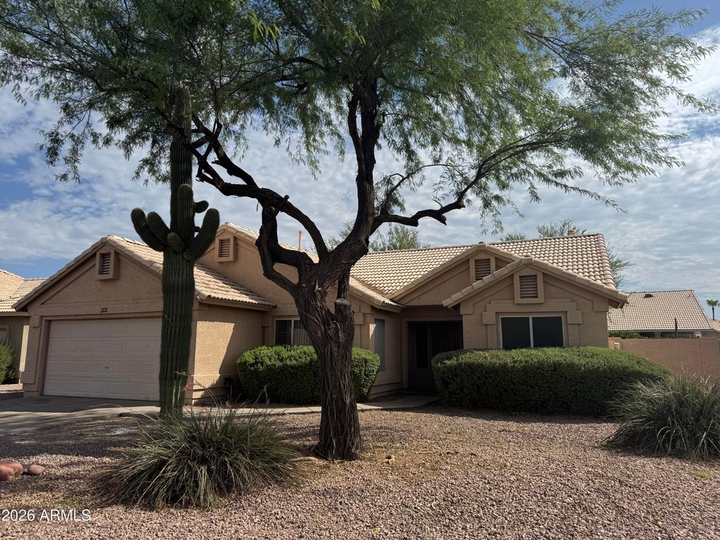 7118 E MESETO Avenue, Mesa, AZ 85209