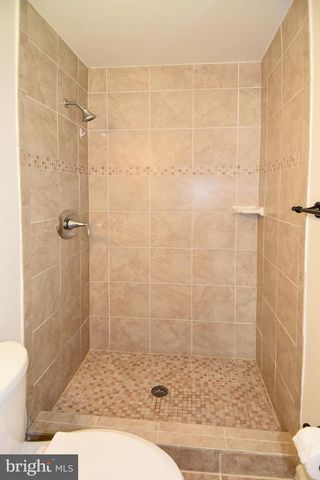 7513 SEBAGO RD, Bethesda, MD 20817