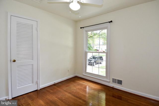 7513 SEBAGO RD, Bethesda, MD 20817