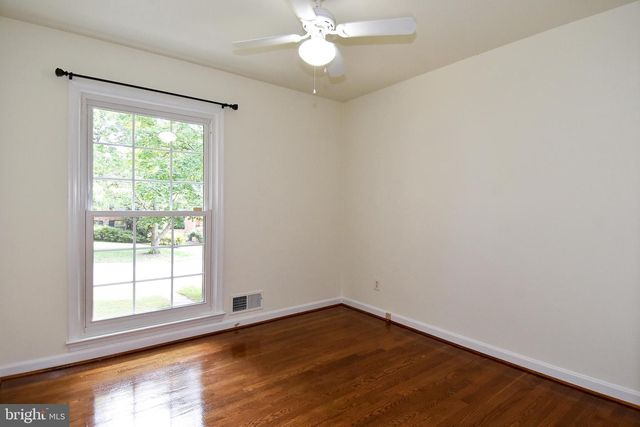 7513 SEBAGO RD, Bethesda, MD 20817