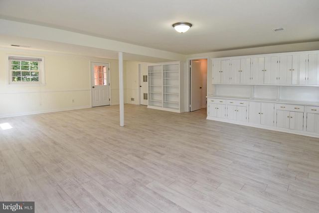 7513 SEBAGO RD, Bethesda, MD 20817