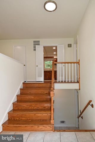 7513 SEBAGO RD, Bethesda, MD 20817