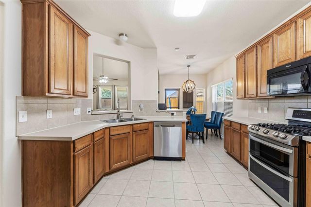 1223 Colonial Manor Drive, Katy, TX 77493