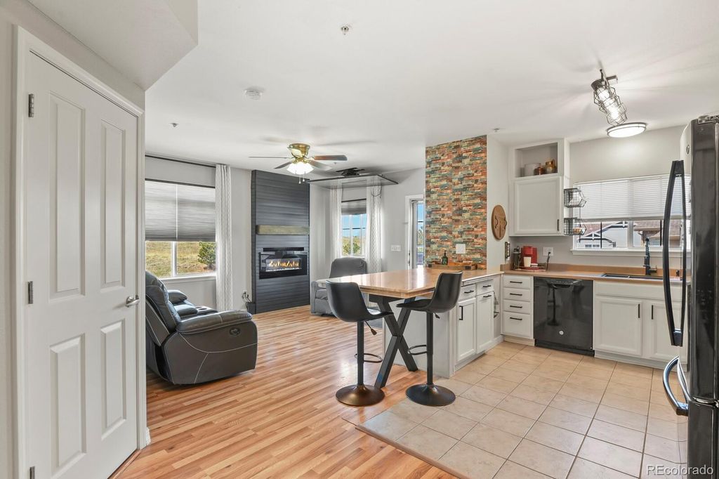 23505 E Platte Drive 8E, Aurora, CO 80016