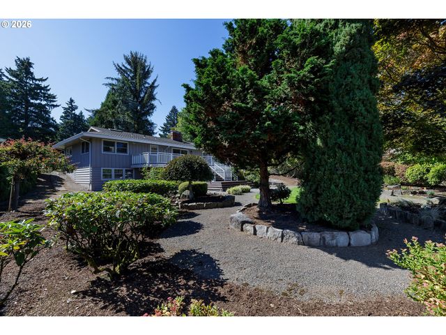 9645 Sw EAGLE Ct, Beaverton, OR 97008