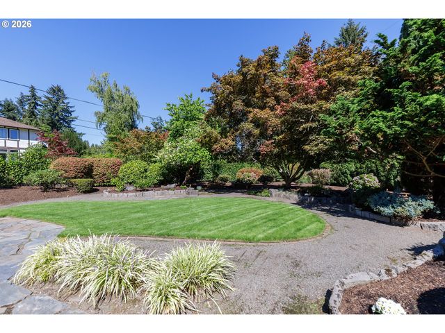 9645 Sw EAGLE Ct, Beaverton, OR 97008