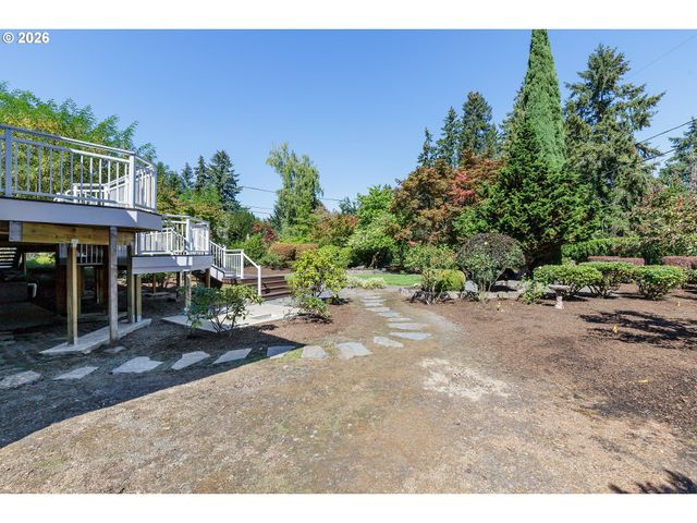 9645 Sw EAGLE Ct, Beaverton, OR 97008