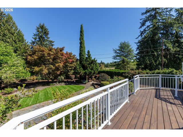 9645 Sw EAGLE Ct, Beaverton, OR 97008