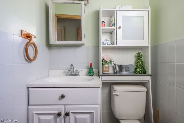 6787 Anthony Lane, Parma Heights, OH 44130