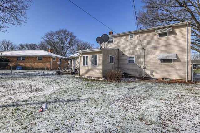 6787 Anthony Lane, Parma Heights, OH 44130