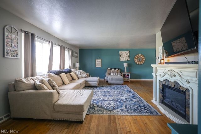 6787 Anthony Lane, Parma Heights, OH 44130