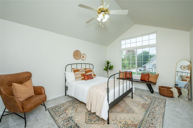 5418 Longview Court 1, Johnston, IA 50131