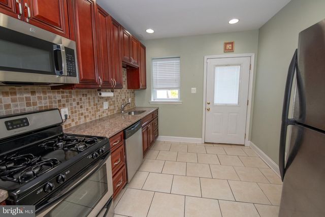 3421 CRAWFORD ST, Philadelphia, PA 19129