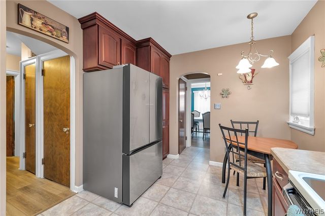 1230 Wyoming Avenue, Niagara Falls, NY 14305