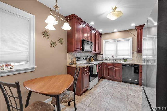 1230 Wyoming Avenue, Niagara Falls, NY 14305