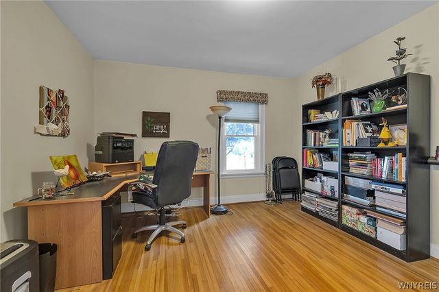 1230 Wyoming Avenue, Niagara Falls, NY 14305