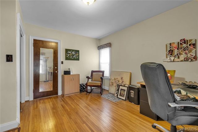 1230 Wyoming Avenue, Niagara Falls, NY 14305