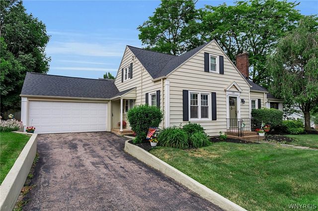 1230 Wyoming Avenue, Niagara Falls, NY 14305