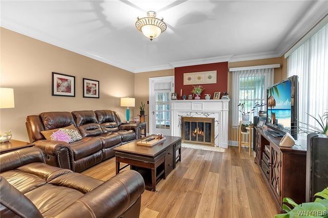 1230 Wyoming Avenue, Niagara Falls, NY 14305