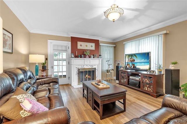 1230 Wyoming Avenue, Niagara Falls, NY 14305