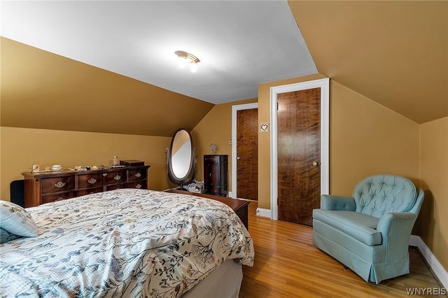 1230 Wyoming Avenue, Niagara Falls, NY 14305