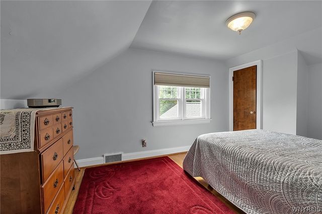 1230 Wyoming Avenue, Niagara Falls, NY 14305