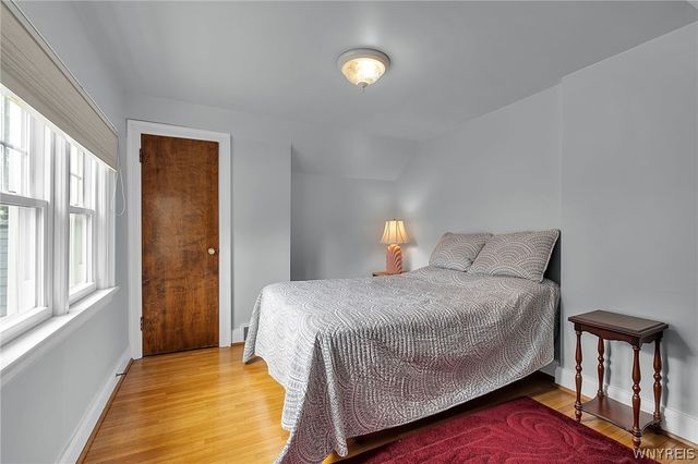 1230 Wyoming Avenue, Niagara Falls, NY 14305