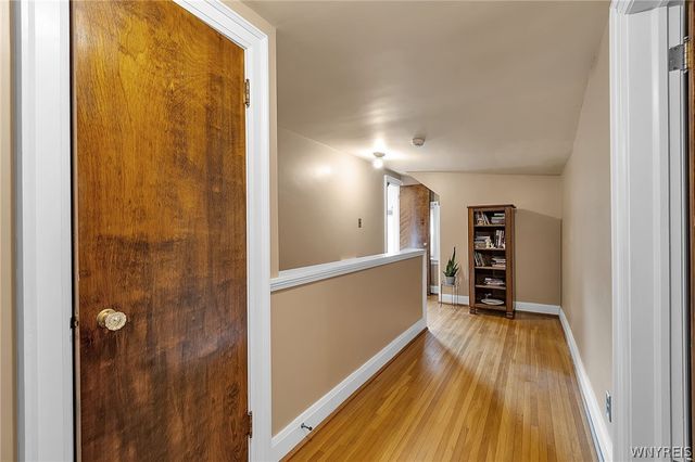 1230 Wyoming Avenue, Niagara Falls, NY 14305