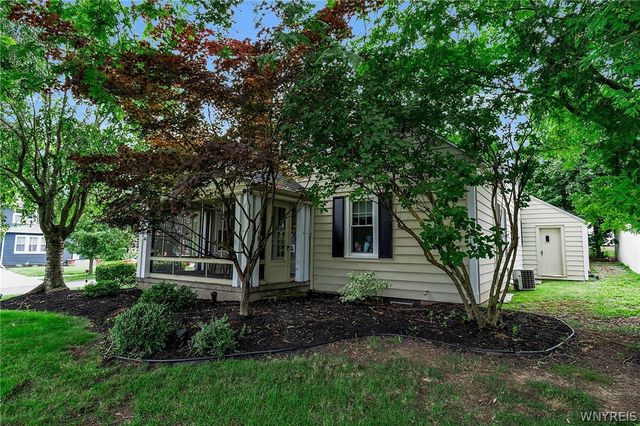 1230 Wyoming Avenue, Niagara Falls, NY 14305