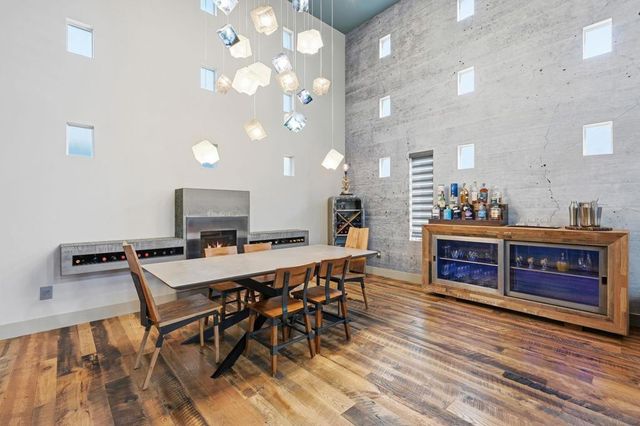 4065 Brant St, San Diego, CA 92103