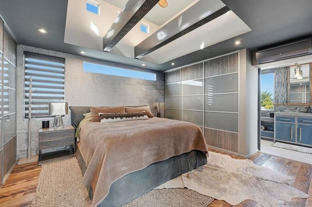 4065 Brant St, San Diego, CA 92103