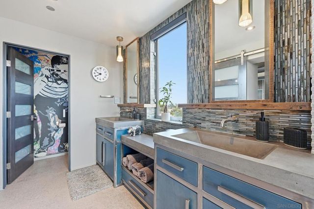 4065 Brant St, San Diego, CA 92103