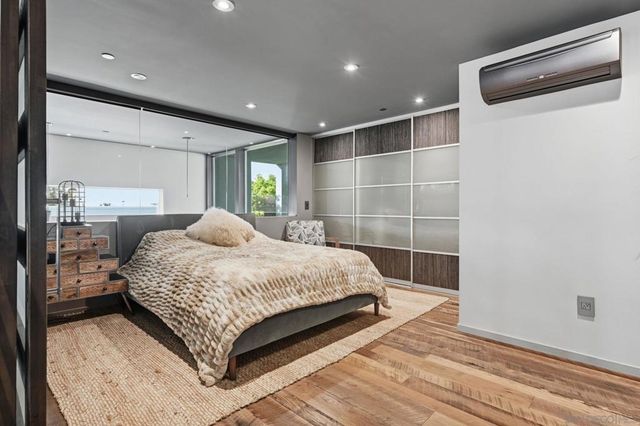 4065 Brant St, San Diego, CA 92103