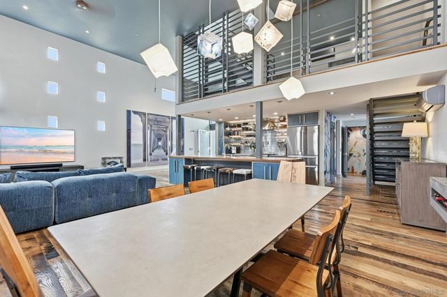 4065 Brant St, San Diego, CA 92103